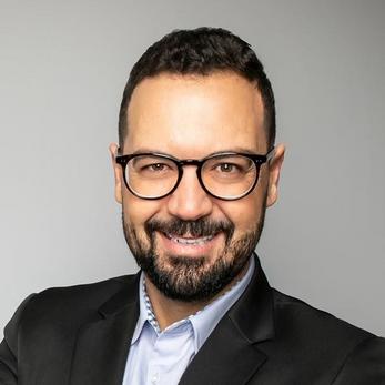 Absolventenportrait Ali Ben Said, Pomellato Deutschland GmbH